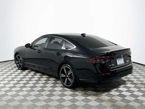Used 2023 Honda Accord Sport image 5
