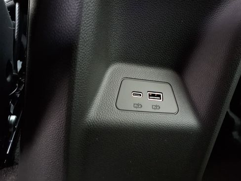 New 2026 Buick Envision Preferred AWD/4WD image 19
