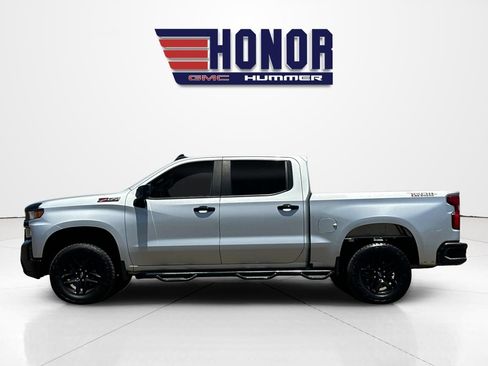 Used 2019 Chevrolet Silverado 1500 Custom Trail Boss w/ Custom Convenience Package AWD/4WD image 7