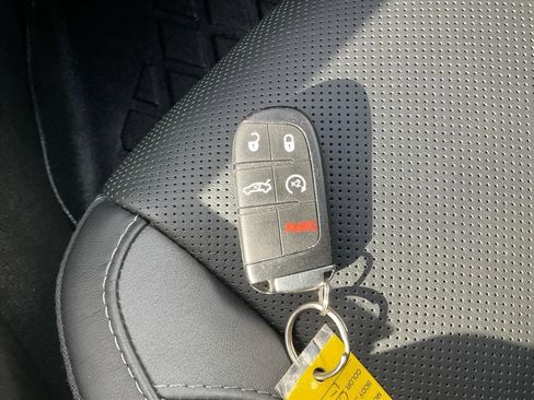 Used 2023 Dodge Charger SXT w/ Plus Group image 25