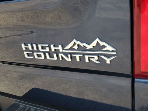 Used 2023 Chevrolet Silverado 1500 High Country w/ High Country Premium Package image 5