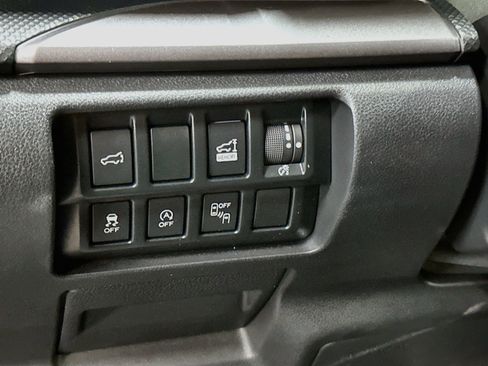 Used 2019 Subaru Forester Sport AWD/4WD image 17