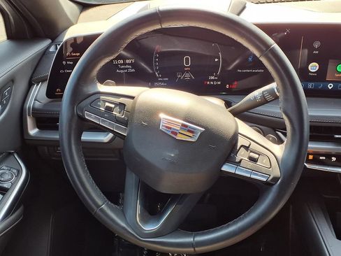Used 2025 Cadillac XT4 Premium Luxury w/ Technology Package FWD image 20