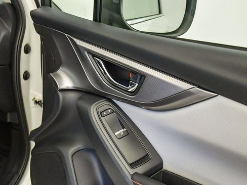 Used 2023 Subaru Crosstrek 2.5i Limited image 17