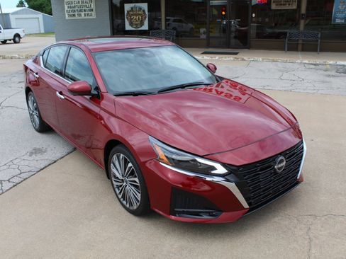 Used 2023 Nissan Altima 2.5 SL AWD/4WD image 47