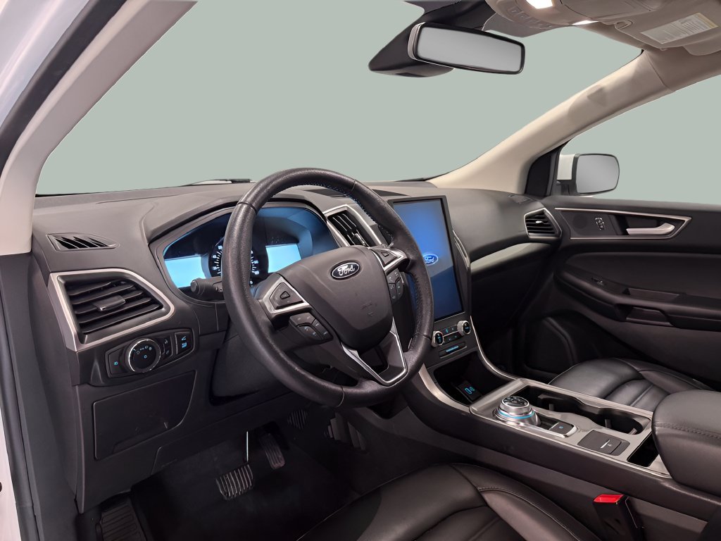 Certified 2023 Ford Edge SEL w/ Convenience Package AWD/4WD image 15