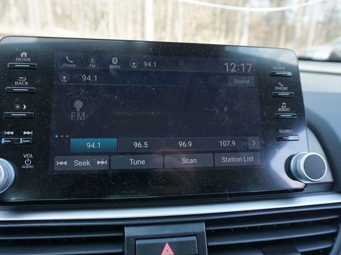 Used 2021 Honda Accord LX image 9