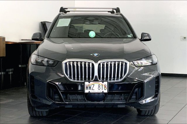 Certified 2024 BMW X5 sDrive40i w/ M Sport Package RWD image 3