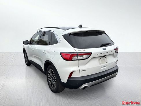 Used 2020 Ford Escape SEL FWD image 3