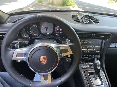 Used 2013 Porsche 911 Carrera S RWD image 8