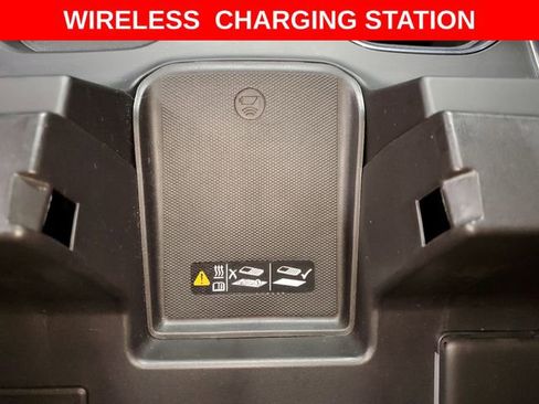 Used 2023 Chevrolet Silverado 1500 RST image 22