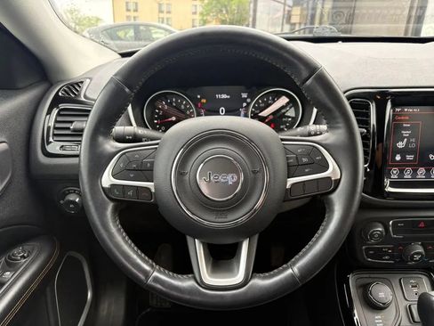Used 2019 Jeep Compass Limited AWD/4WD image 14