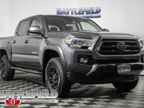 Used 2022 Toyota Tacoma SR5 image 1