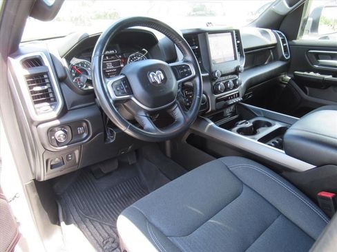 Used 2022 RAM 1500 Big Horn AWD/4WD image 16