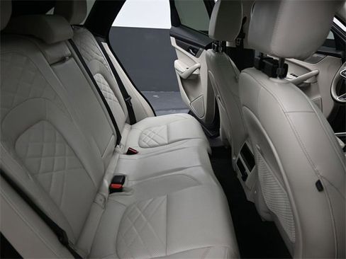 Used 2021 Jaguar F-PACE S image 27