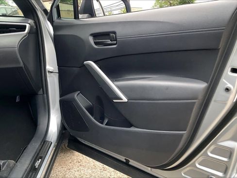 Used 2026 Toyota Corolla Cross S image 22