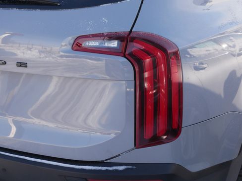 Used 2022 Kia Telluride SX w/ SX Prestige Package image 17