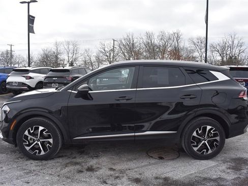 Certified 2023 Kia Sportage EX image 6