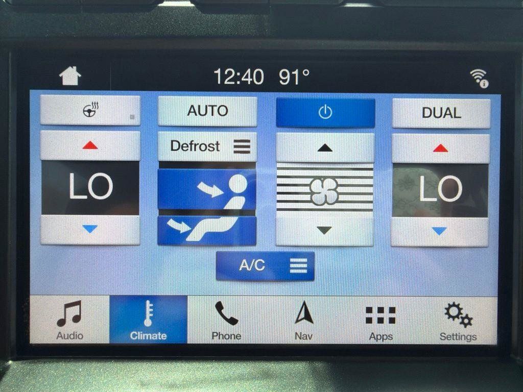 Used 2017 Ford F150 Platinum w/ Equipment Group 701A Luxury AWD/4WD image 38
