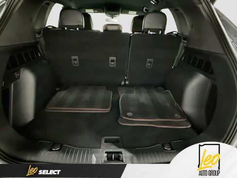 Used 2023 Ford Escape ST-Line w/ Tech Pack #1 AWD/4WD image 29