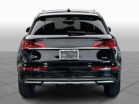 Certified 2023 Audi Q5 Premium w/ Convenience Package image 5
