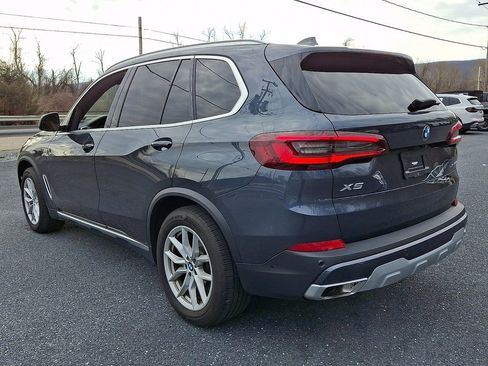 Used 2022 BMW X5 xDrive40i w/ Parking Assistance Package AWD/4WD image 5