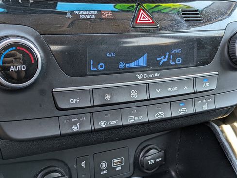 Used 2019 Hyundai Tucson Sport w/ Cargo Package FWD image 33