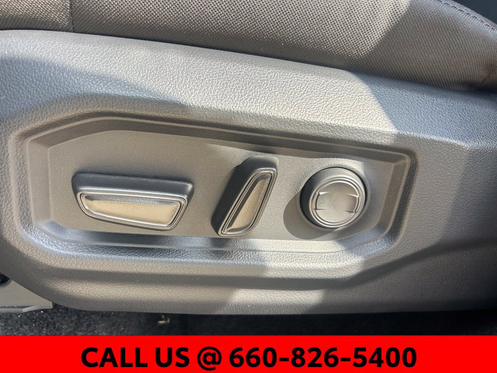 Certified 2026 Toyota Tundra SR5 AWD/4WD image 12