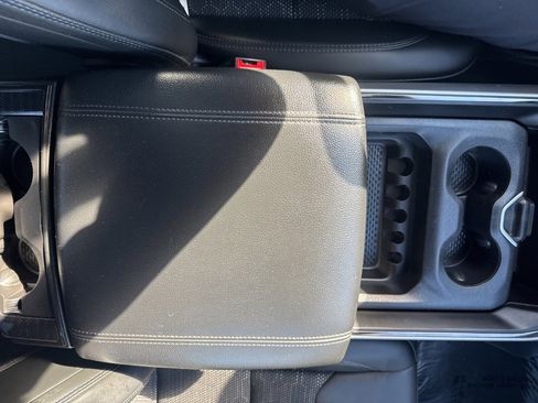 Used 2023 RAM 1500 Big Horn image 33