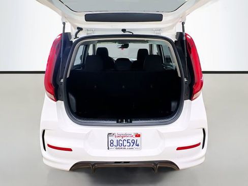 Used 2020 Kia Soul GT-Line image 23