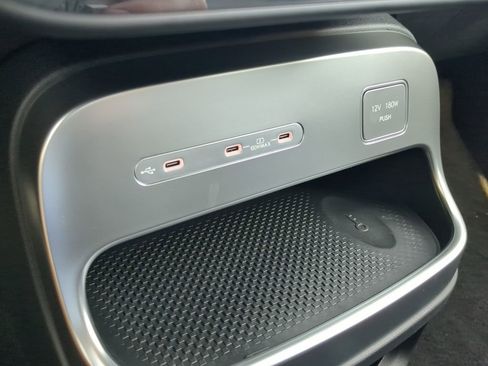 New 2026 Hyundai Ioniq 9 SEL image 9