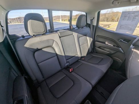 Used 2022 GMC Canyon AT4 w/ Trailering Package image 28