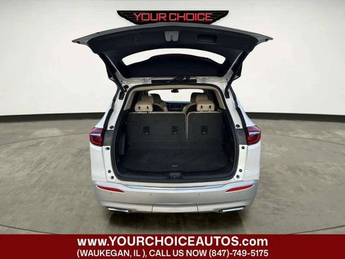 Used 2019 Buick Enclave Premium FWD image 16
