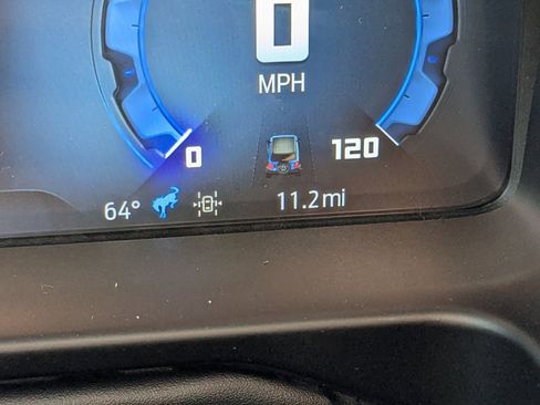 New 2025 Ford Bronco Outer Banks w/ Sasquatch Package image 32