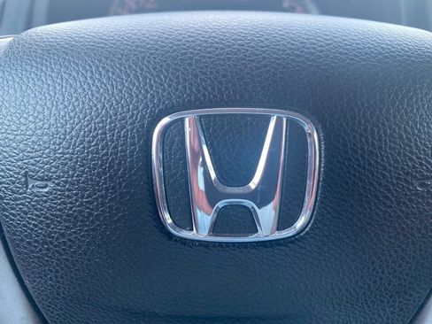 Used 2016 Honda Pilot EX image 25