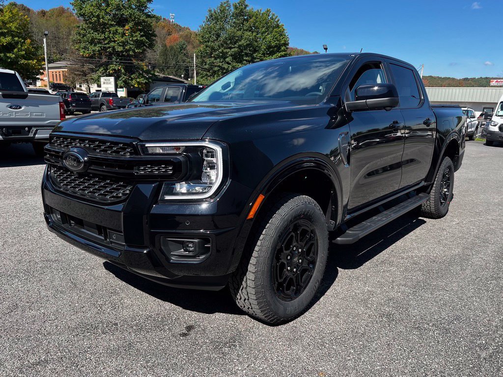 New 2026 Ford Ranger Lariat w/ Black Appearance Package AWD/4WD image 5