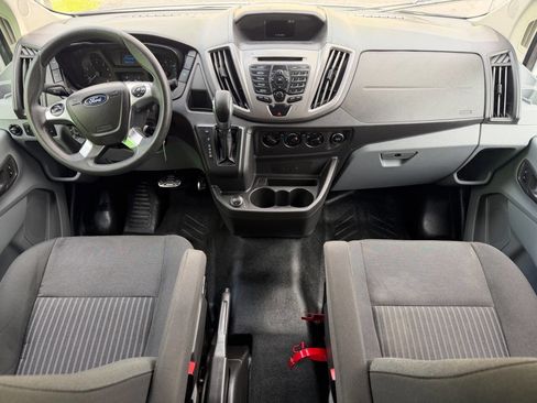 Used 2019 Ford Transit 350 XLT RWD image 8