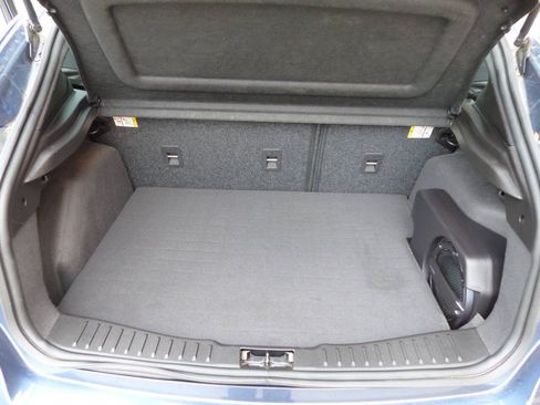 Used 2018 Ford Focus ST w/ Equipment Group 402A FWD image 56