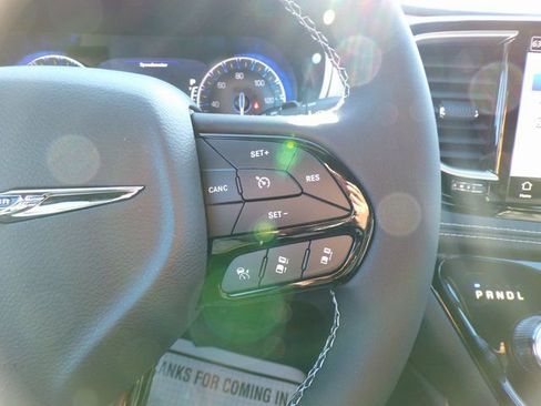 New 2026 Chrysler Pacifica Limited w/ S Appearance Package image 22