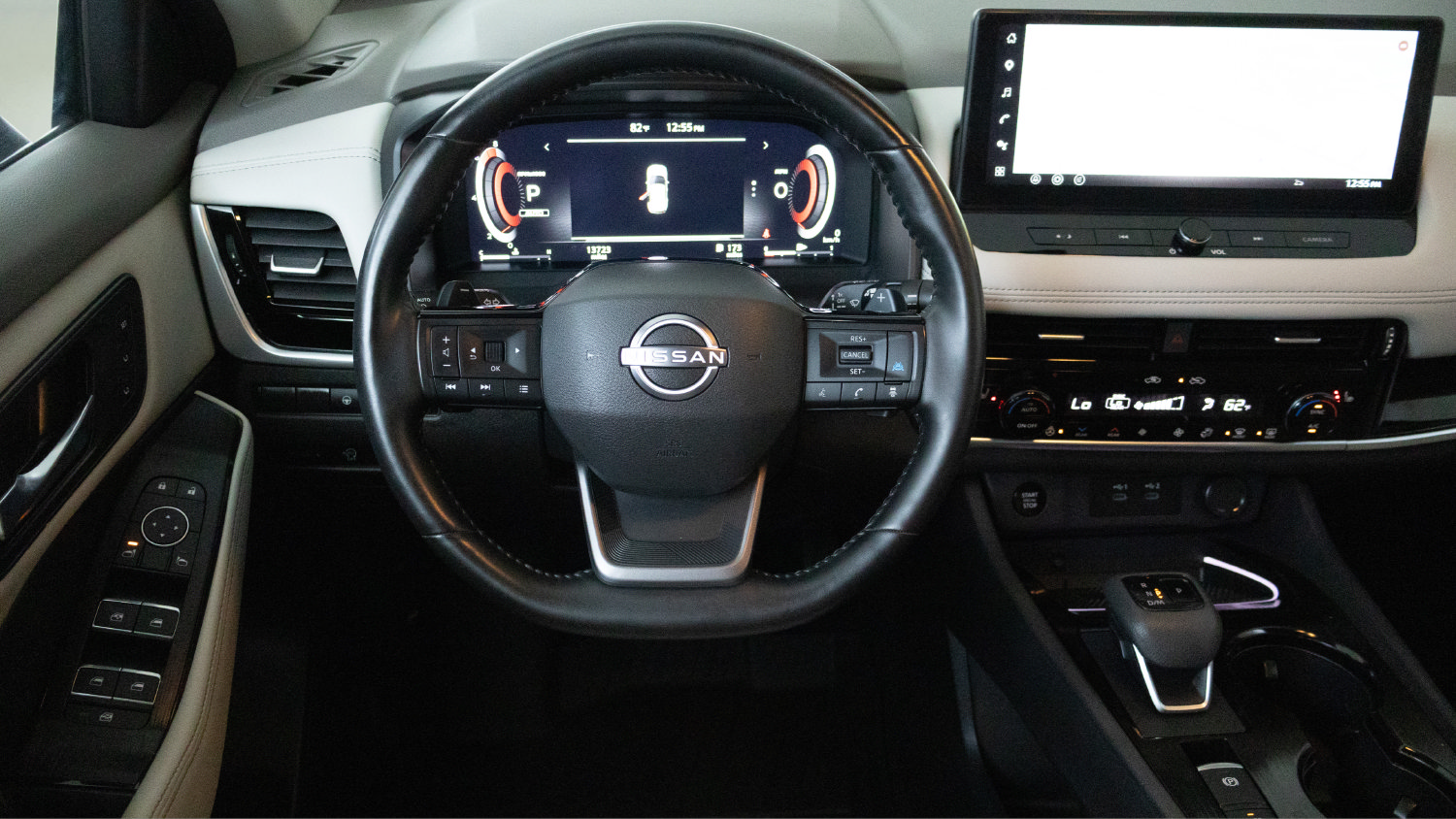 Used 2025 Nissan Rogue SL w/ SL Premium Package AWD/4WD image 11