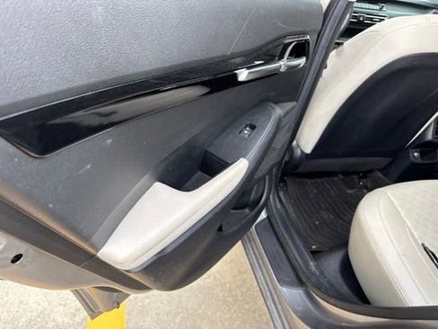 Used 2021 Kia Seltos SX w/ SX Sunroof Package AWD/4WD image 25