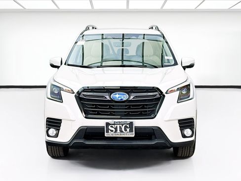 Used 2022 Subaru Forester Limited w/ Popular Package #2 AWD/4WD image 2