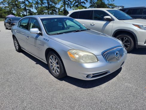 Used 2011 Buick Lucerne CX FWD image 3
