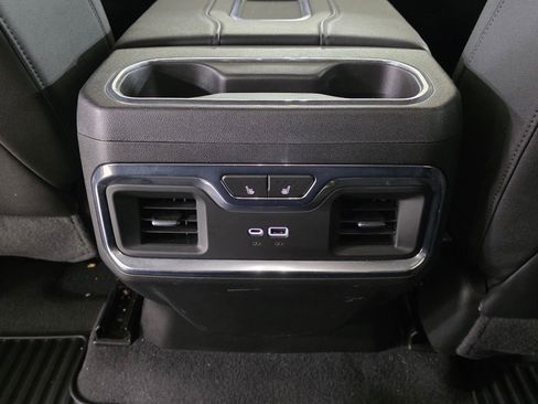 Used 2022 Chevrolet Silverado 1500 LTZ w/ LTZ Convenience Package II image 11