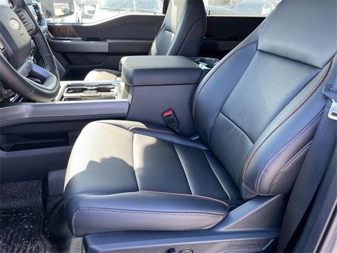 New 2025 Ford F250 Lariat w/ Lariat Ultimate Package image 22