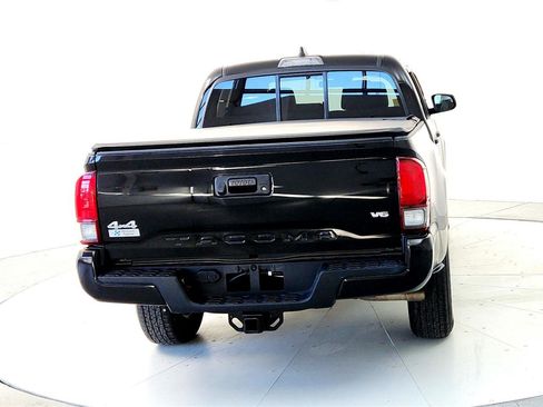 Certified 2021 Toyota Tacoma SR image 5