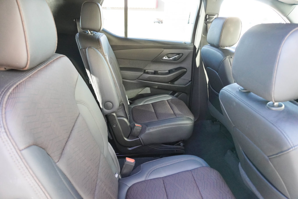 Used 2023 Chevrolet Traverse High Country w/ LPO, Floor Liner Package AWD/4WD image 47