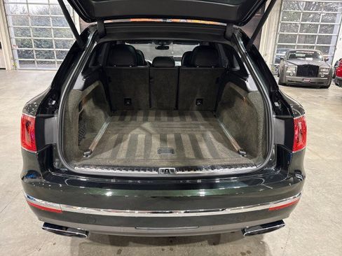 Used 2017 Bentley Bentayga W12 Touring Spec $252K MRP image 16