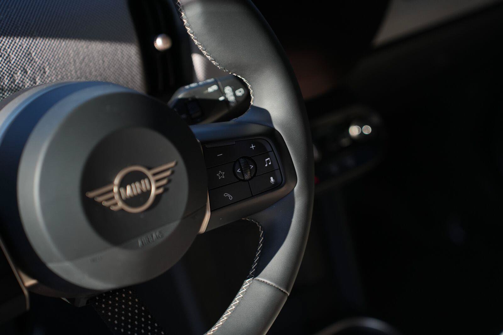 Used 2026 MINI Cooper S FWD image 13