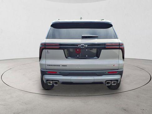 New 2026 Chevrolet Traverse Z71 w/ Enhanced Driving Package AWD/4WD image 6